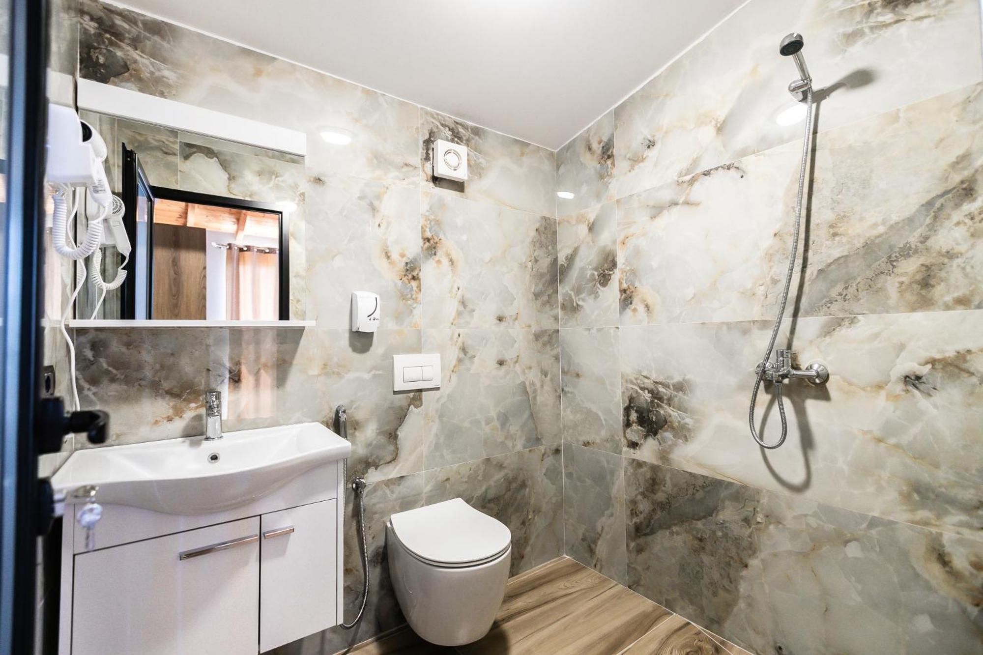 Villa Del Mar Vlorë Extérieur photo